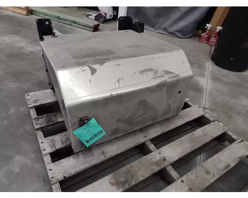 KENWORTH T680 Battery Box