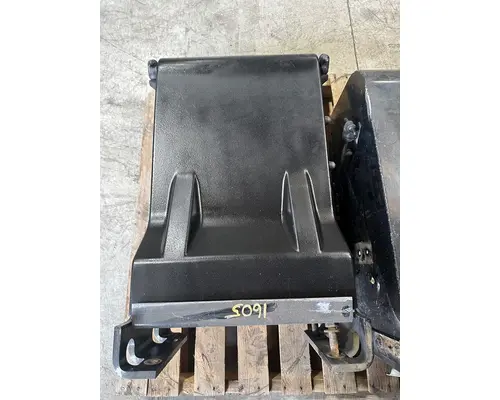 KENWORTH T680 Battery Box