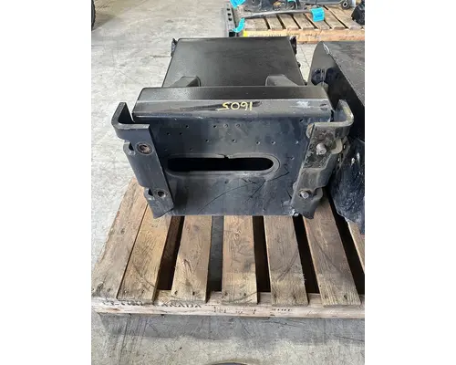 KENWORTH T680 Battery Box