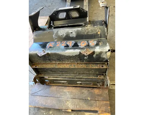 KENWORTH T680 Battery Box