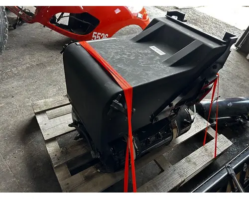 KENWORTH T680 Battery Box