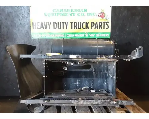 KENWORTH T680 Battery Boxes
