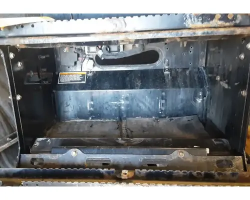 KENWORTH T680 Battery Boxes