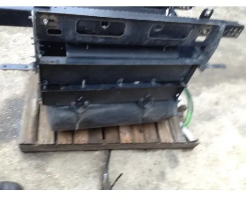 KENWORTH T680 Battery Tray