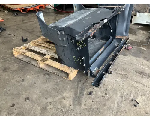 KENWORTH T680 Battery Tray