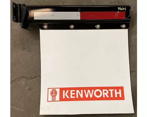 KENWORTH T680 Body Parts, Misc.