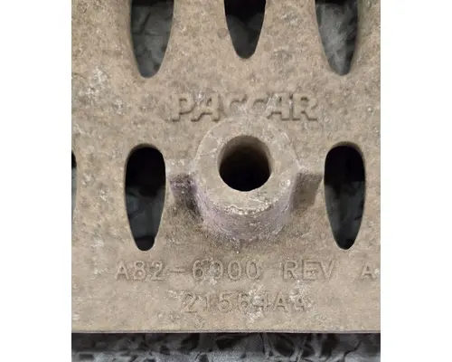 KENWORTH T680 Body Parts, Misc.