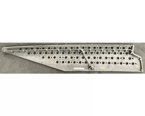 KENWORTH T680 Body Parts, Misc.