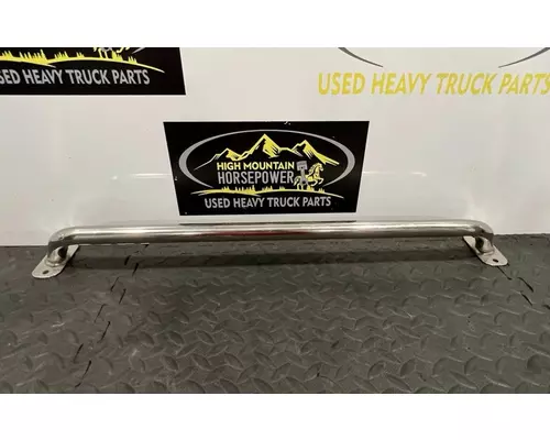 KENWORTH T680 Body Parts, Misc.