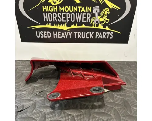 KENWORTH T680 Body Parts, Misc.