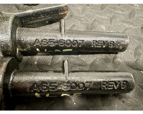 KENWORTH T680 Body Parts, Misc.