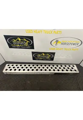KENWORTH T680 Body Parts, Misc.