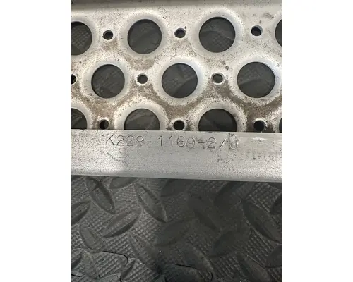 KENWORTH T680 Body Parts, Misc.