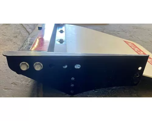 KENWORTH T680 Body Parts, Misc.