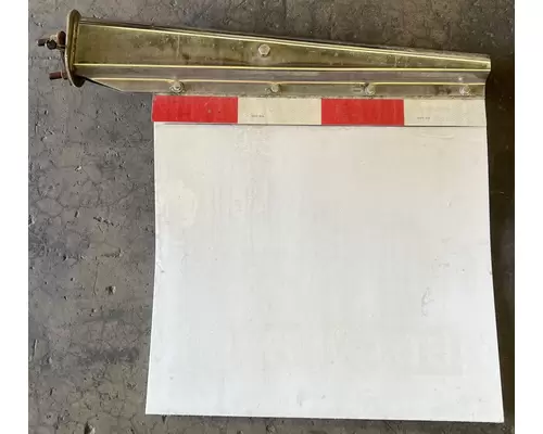KENWORTH T680 Body Parts, Misc.
