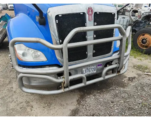 KENWORTH T680 Body Parts, Misc.