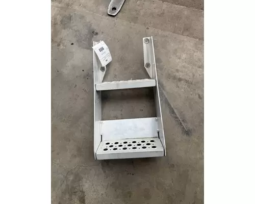 KENWORTH T680 Body Parts, Misc.