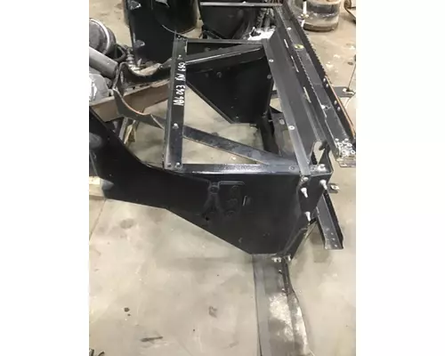 KENWORTH T680 Bracket, Side Skirt