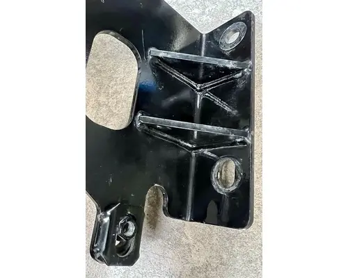 KENWORTH T680 Brackets, Misc.