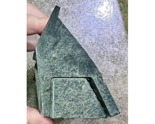 KENWORTH T680 Brackets, Misc.