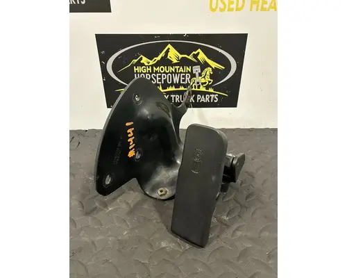 KENWORTH T680 Brackets, Misc.