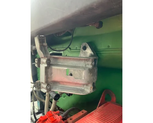 KENWORTH T680 Brackets, Misc.