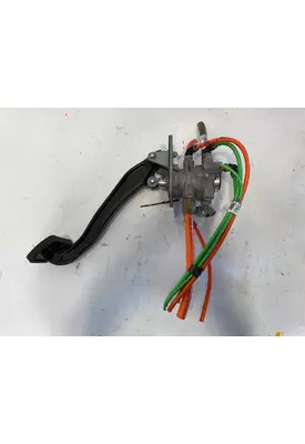 KENWORTH T680 Brake / Clutch Pedal Box
