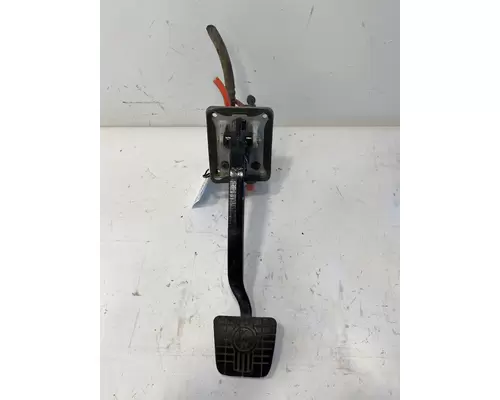 KENWORTH T680 Brake  Clutch Pedal Box