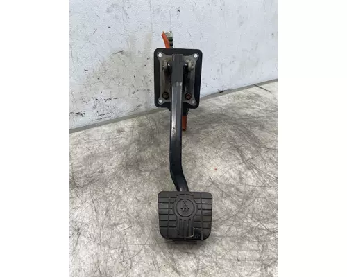 KENWORTH T680 Brake  Clutch Pedal Box