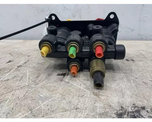 KENWORTH T680 Brake Proportioning Valve