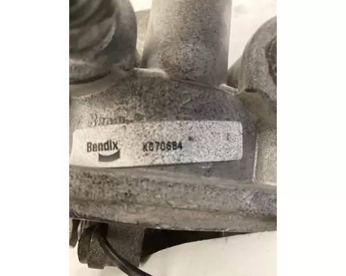 KENWORTH T680 Brake Proportioning Valve