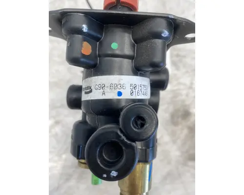 KENWORTH T680 Brake Proportioning Valve