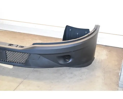 KENWORTH T680 Bumper Assembly, Front