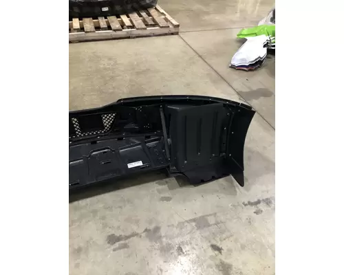 KENWORTH T680 Bumper Assembly, Front