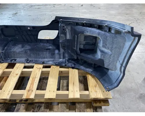 KENWORTH T680 Bumper Assembly, Front