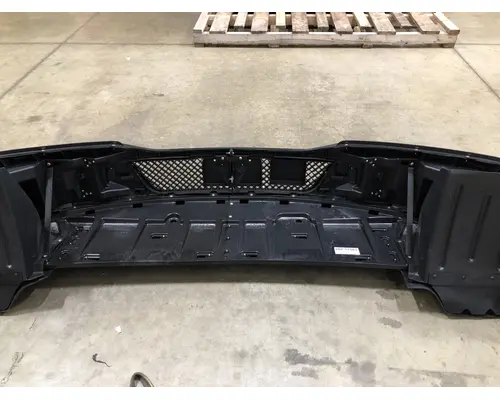 KENWORTH T680 Bumper Assembly, Front