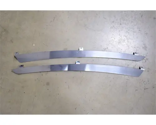KENWORTH T680 Bumper Assembly, Front
