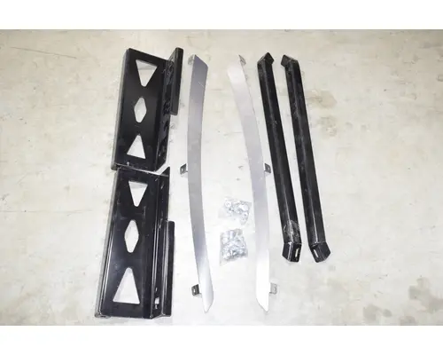 KENWORTH T680 Bumper Assembly, Front