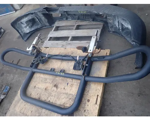 KENWORTH T680 Bumper Assembly, Front