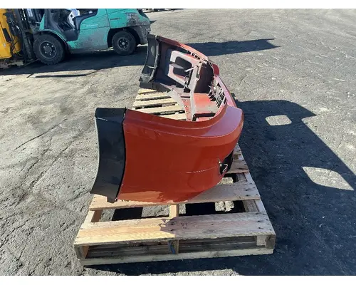 KENWORTH T680 Bumper Assembly, Front
