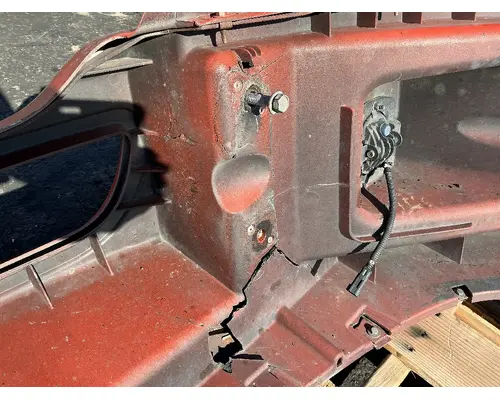 KENWORTH T680 Bumper Assembly, Front