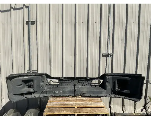 KENWORTH T680 Bumper Assembly, Front