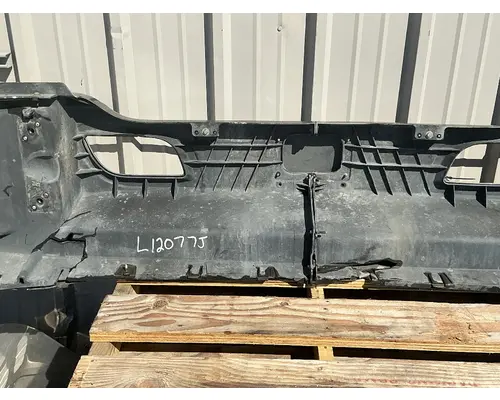 KENWORTH T680 Bumper Assembly, Front