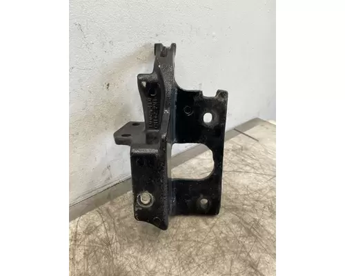 KENWORTH T680 Bumper Bracket, Front