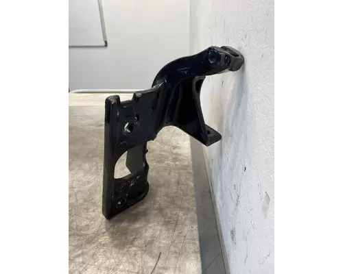 KENWORTH T680 Bumper Bracket, Front