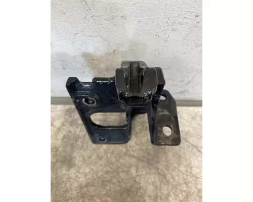 KENWORTH T680 Bumper Bracket, Front