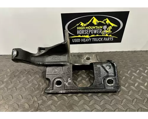 KENWORTH T680 Bumper Bracket, Front