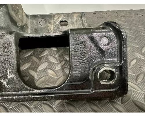 KENWORTH T680 Bumper Bracket, Front