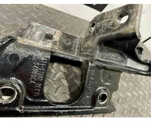 KENWORTH T680 Bumper Bracket, Front