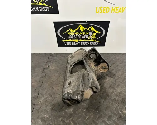 KENWORTH T680 Bumper Bracket, Front